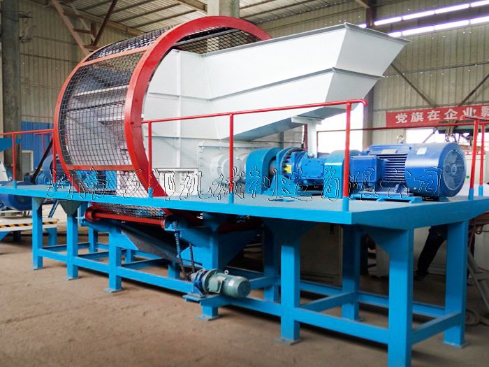 輪胎撕碎機(jī)