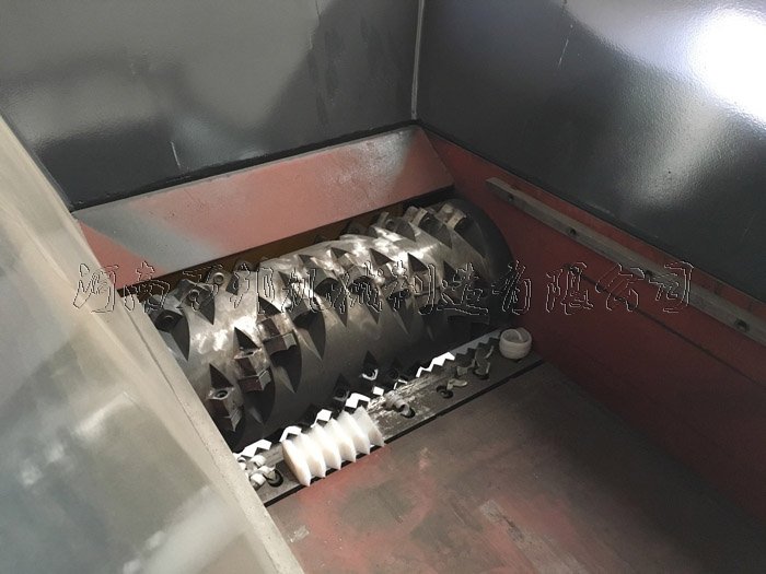 管材撕碎機(jī)