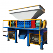 撕碎機的安全防護工作